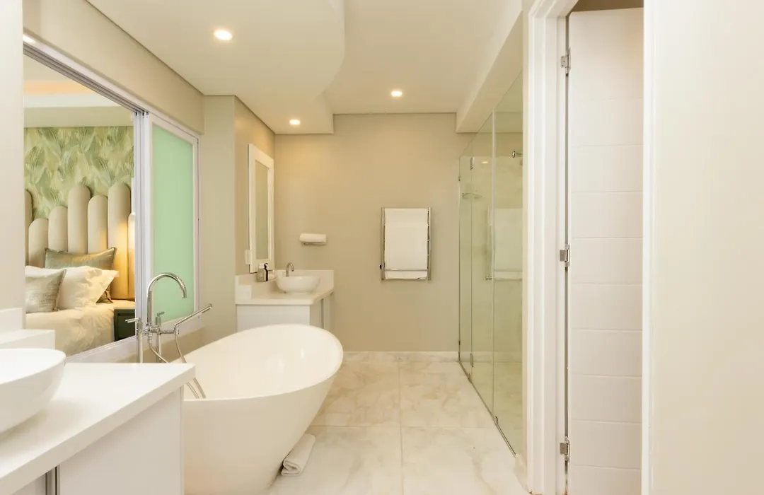 Views Boutique Hotel & Spa-1