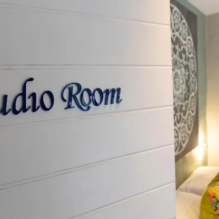Pearl Moon Boutique Suites-3